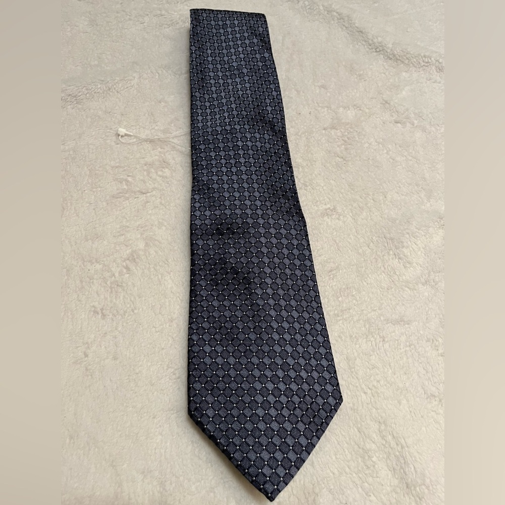 Balenciaga Necktie (PRICE FIRM❤️)